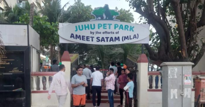 Derelict Juhu Beach Space Becomes Mumbai’s First Seaside Pet-Park 