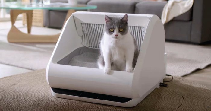 Covered/Hooded Litter Boxes