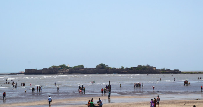 Alibaug Beach, Maharashtra